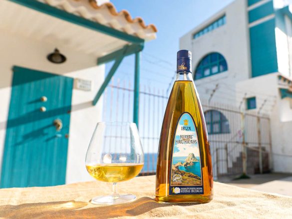 hierbas likeur ibiza