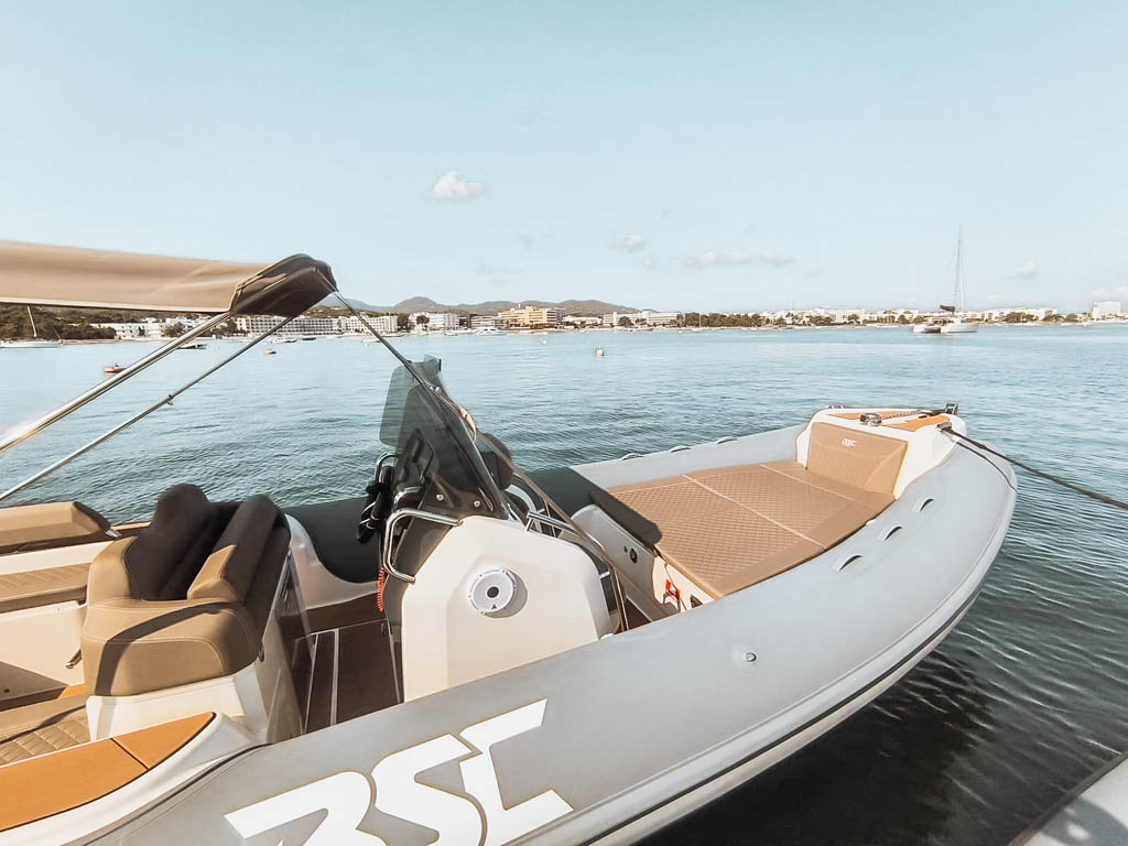 boot ibiza